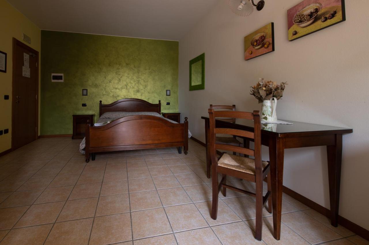 Agriturismo Ca' Del Gal Valeggio sul Mincio Luaran gambar