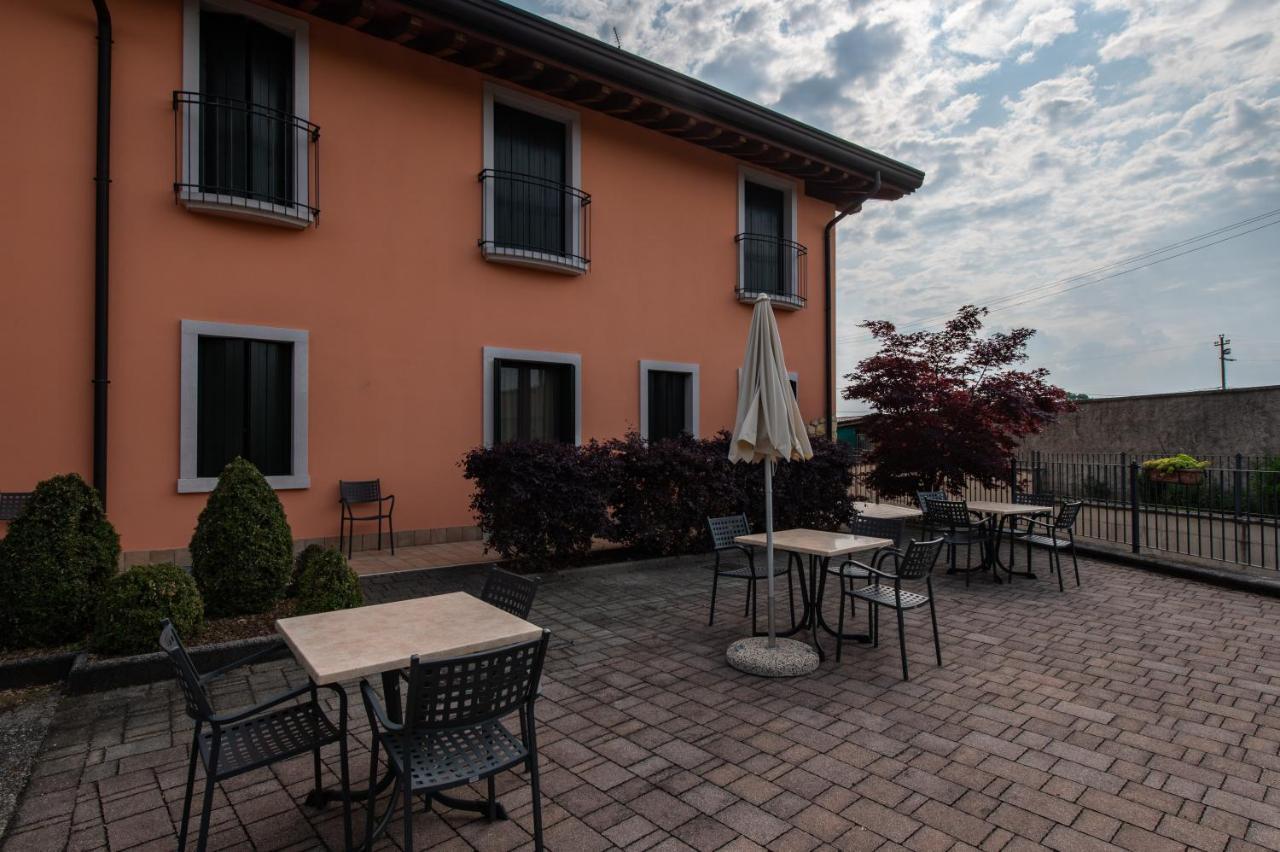 Agriturismo Ca' Del Gal Valeggio sul Mincio Luaran gambar
