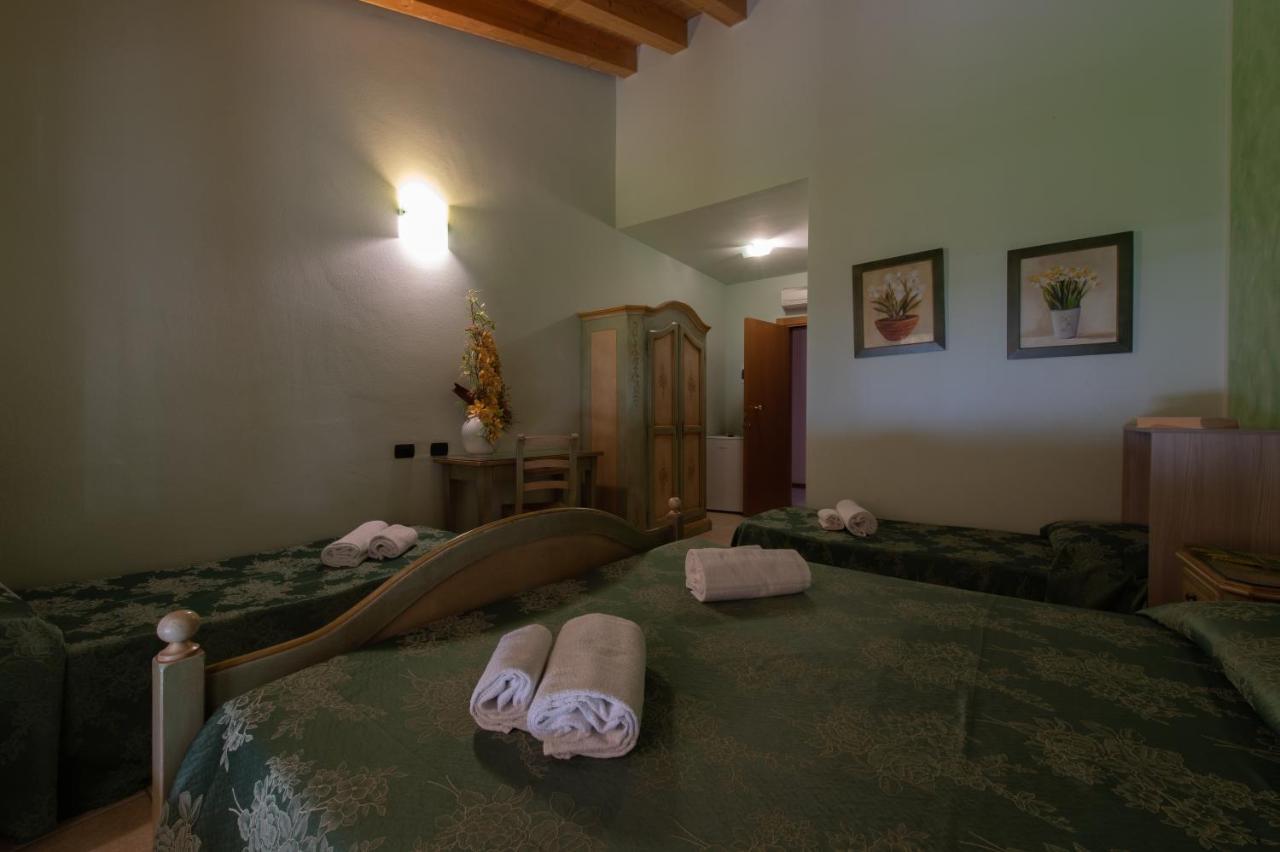 Agriturismo Ca' Del Gal Valeggio sul Mincio Luaran gambar