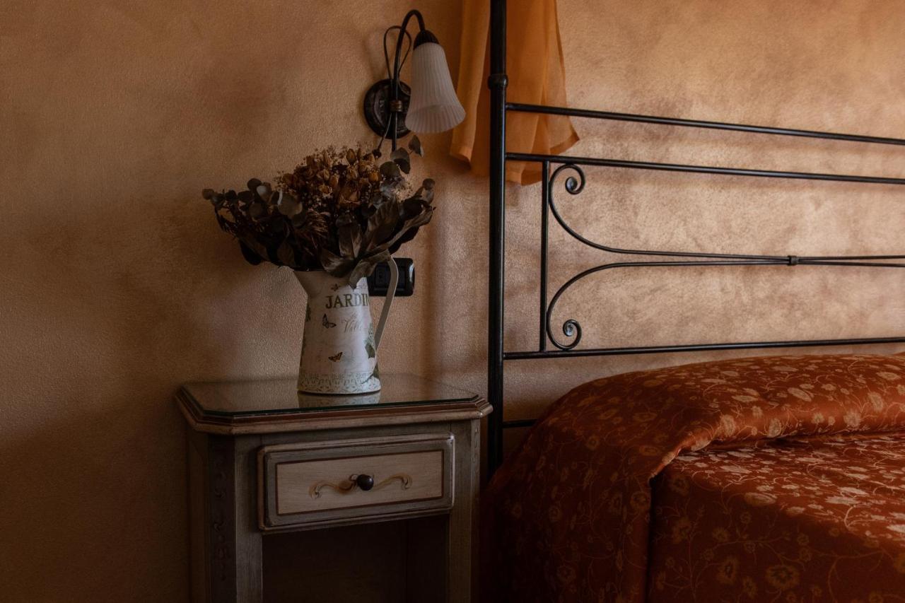 Agriturismo Ca' Del Gal Valeggio sul Mincio Luaran gambar