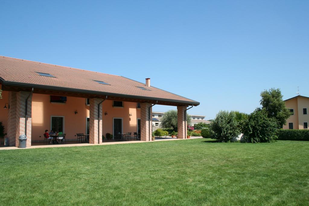 Agriturismo Ca' Del Gal Valeggio sul Mincio Luaran gambar